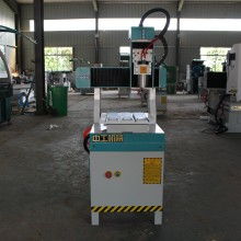 諸暨市城北益品數控機械廠 專注于PVC全自動滴塑機等數控設備的專業制造商